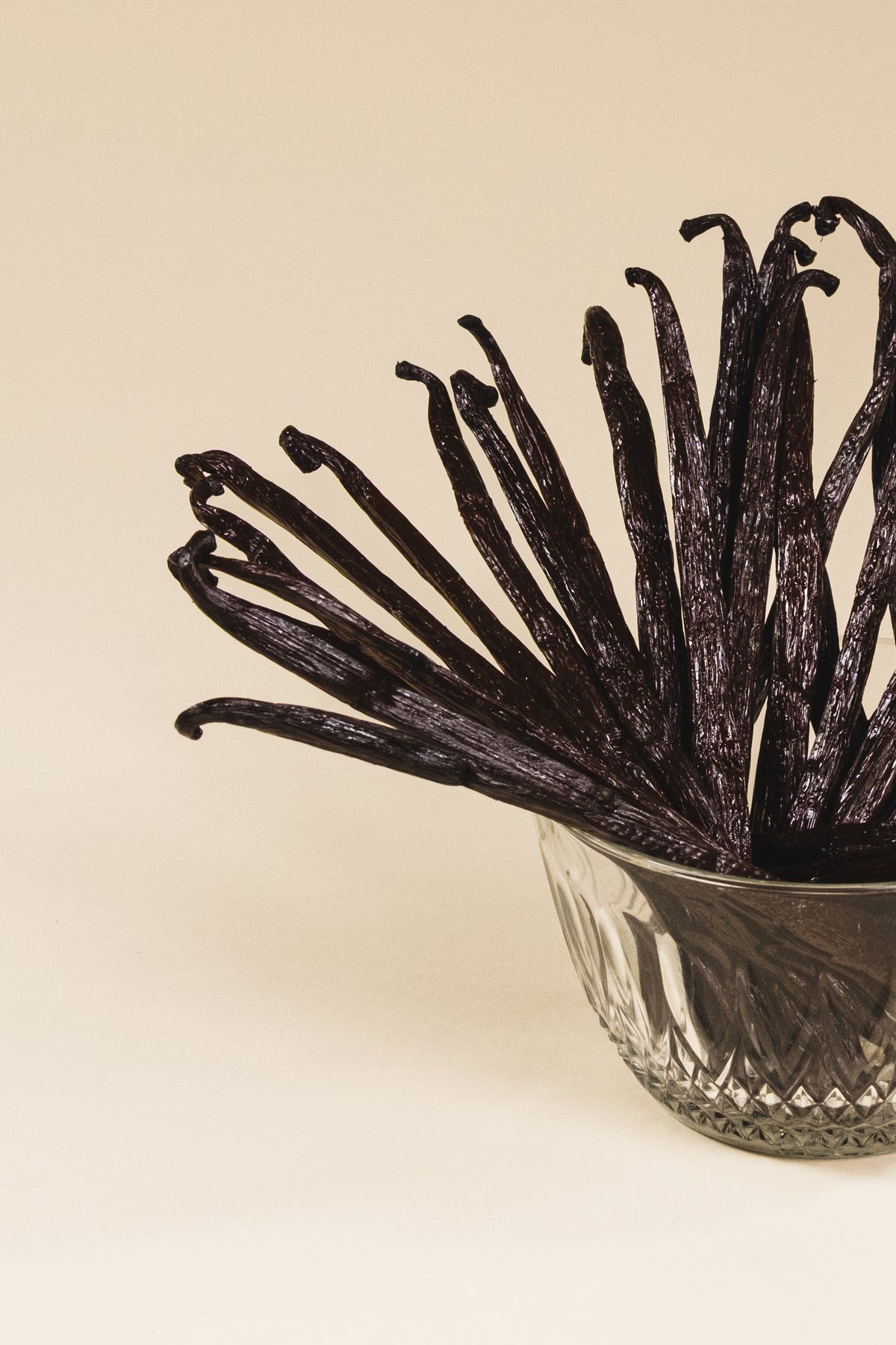 Gousses de vanille Gourmet de Madagascar dans un verre - Comptoir Manitra